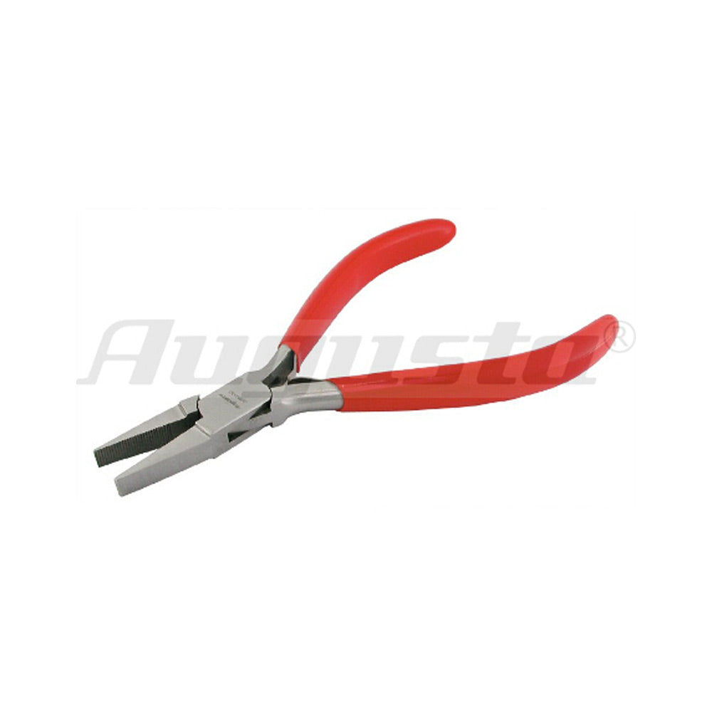 Lattapihdit hakkuulla